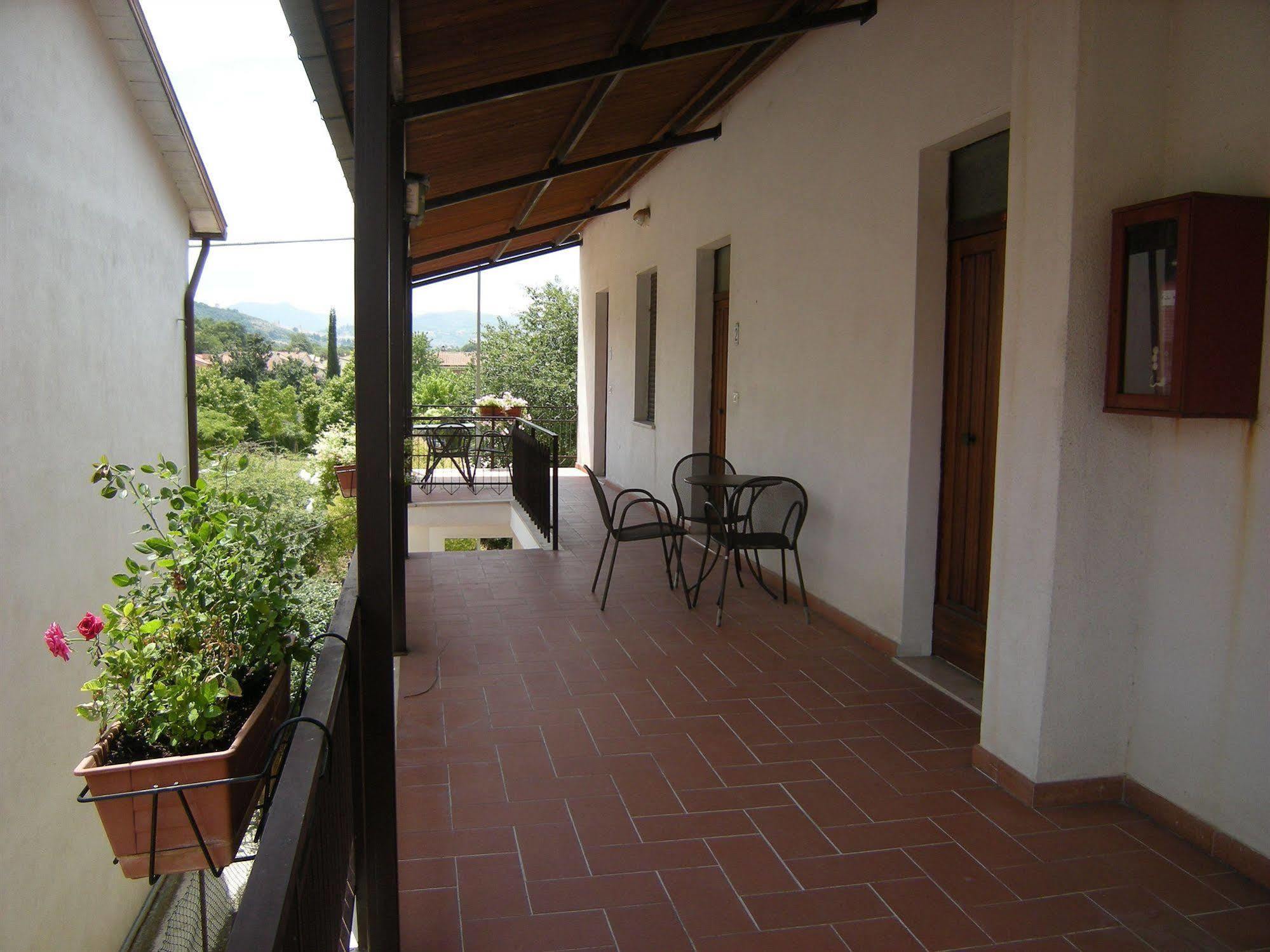 Hotel Boni Cerri Spoleto Exterior foto