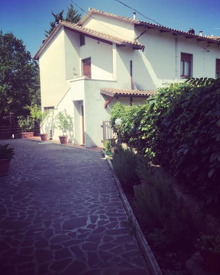 Hotel Boni Cerri Spoleto Exterior foto
